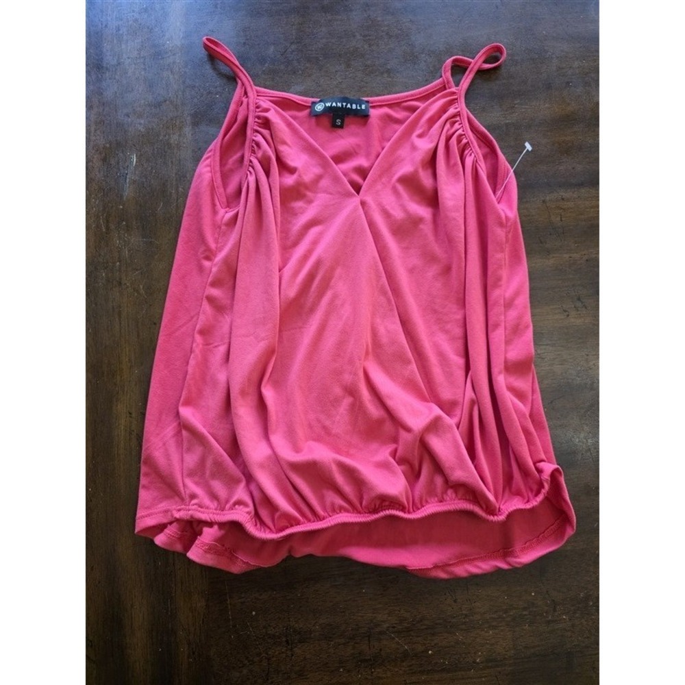 NWOT Wantable S Melon Red Surplice V Tank Top Band bottom 124071